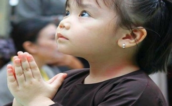 Tuổi trẻ với lòng từ bi